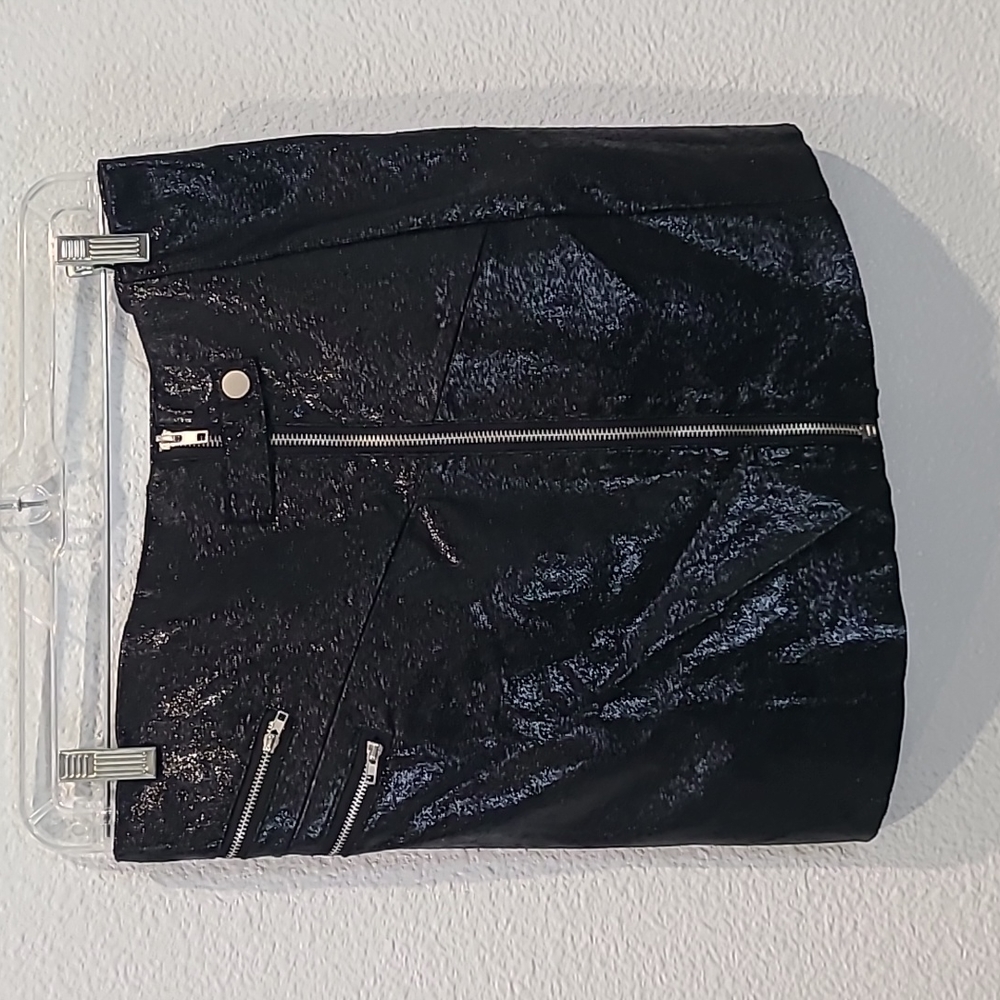 NWT 4Si3nna black faux leather mini biker skirt size small